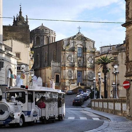 A Due Passi Dalla Scalinata Restyling Caltagirone Zewnętrze zdjęcie